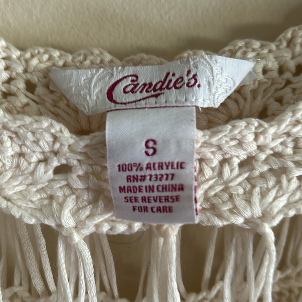 Candie’s Cream Chrochet Boho Crop Soft Shirt Size Small - Picture 5 of 5
